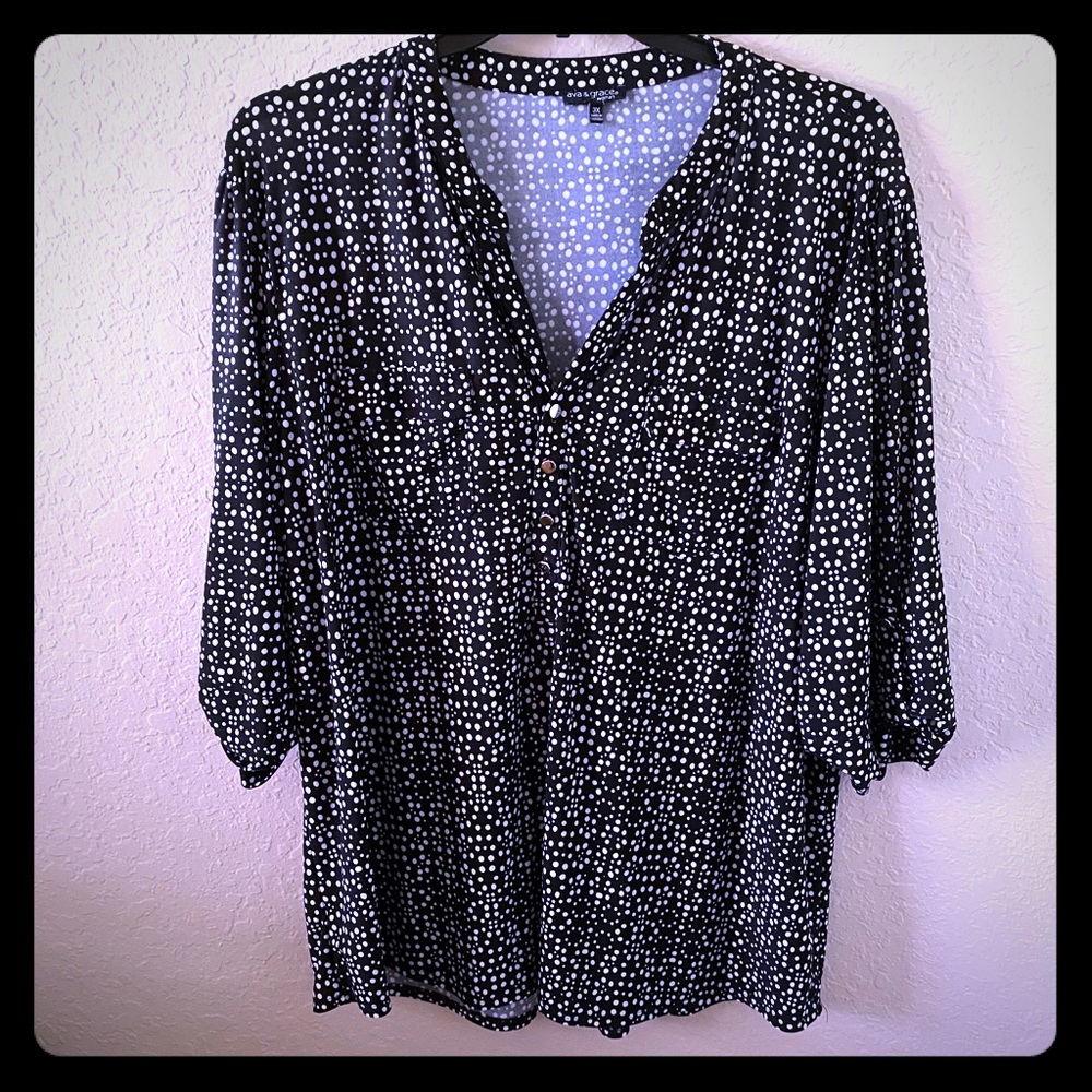 3X Women’s Top B&W